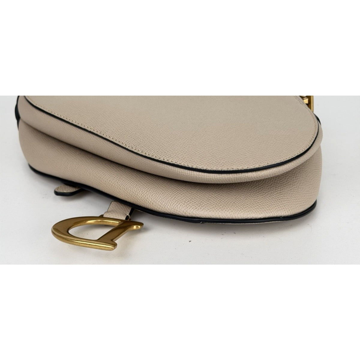 Christian Dior Saddle Bag in Beige Latte Grained Calfskin Leather 2025 D-05