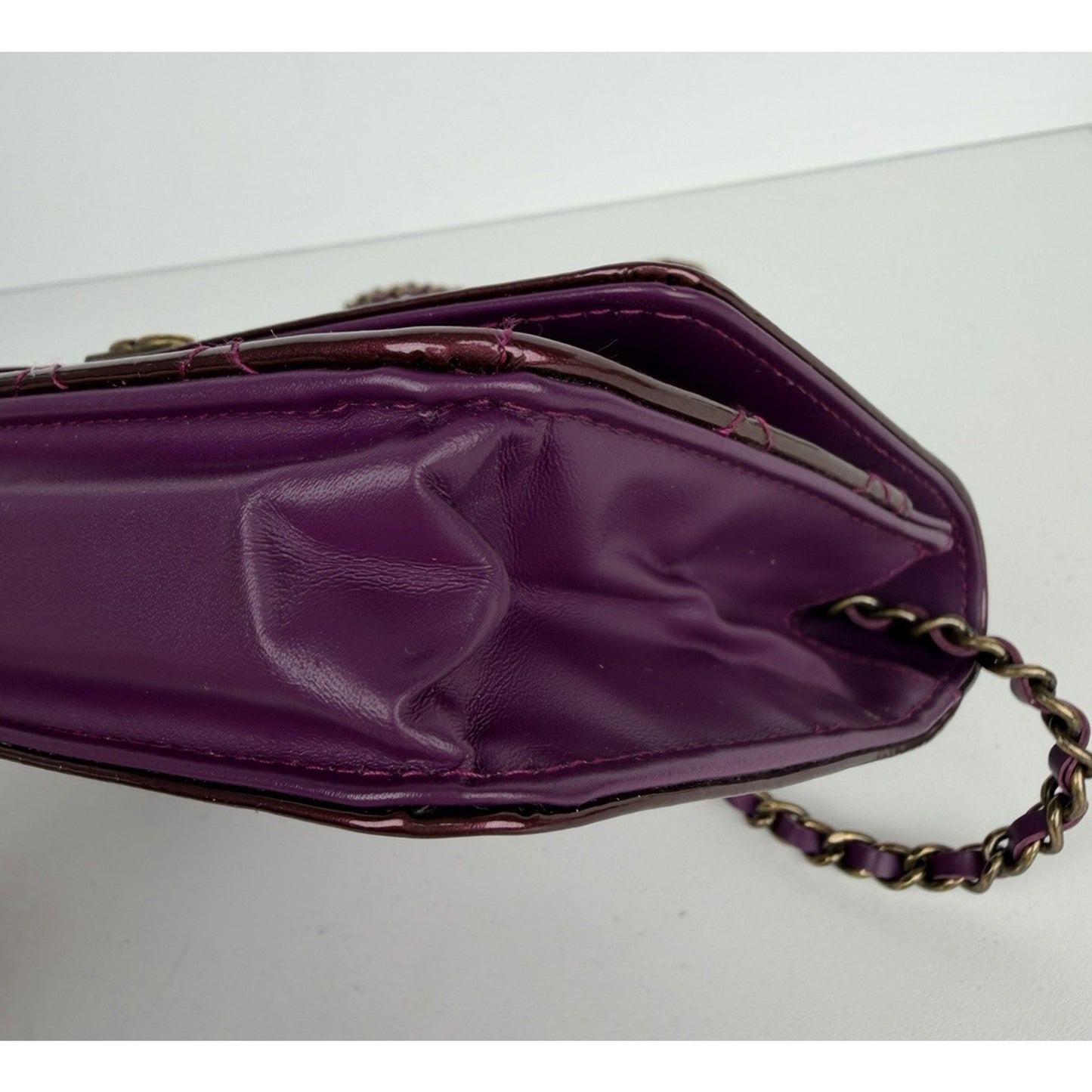 Chanel Boy Wallet on Chain Quilted Bag in Purple Patent Leather 2015-2016 E4