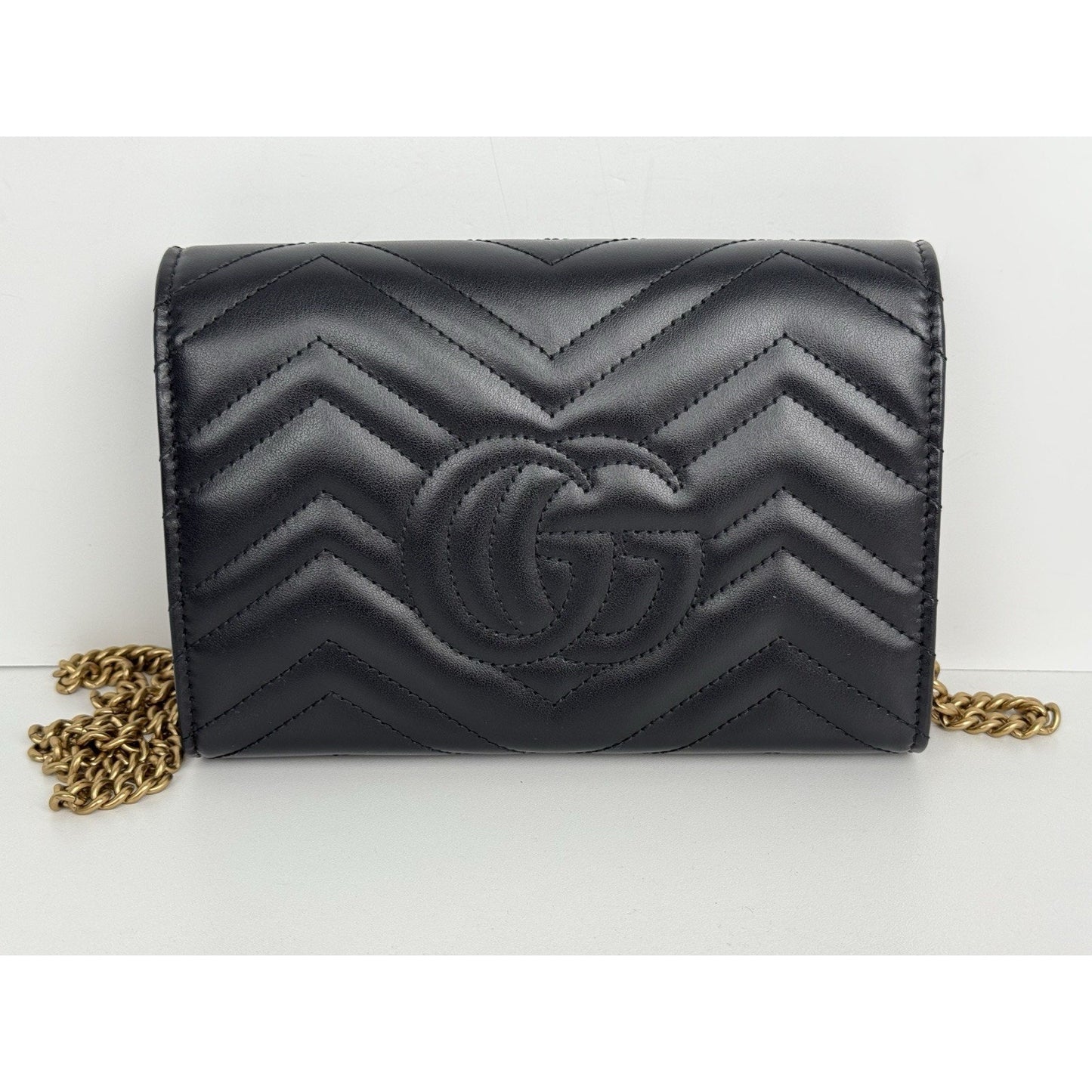 Gucci GG Marmont Black Matelassé Leather Shoulder Bag with Gold Chain