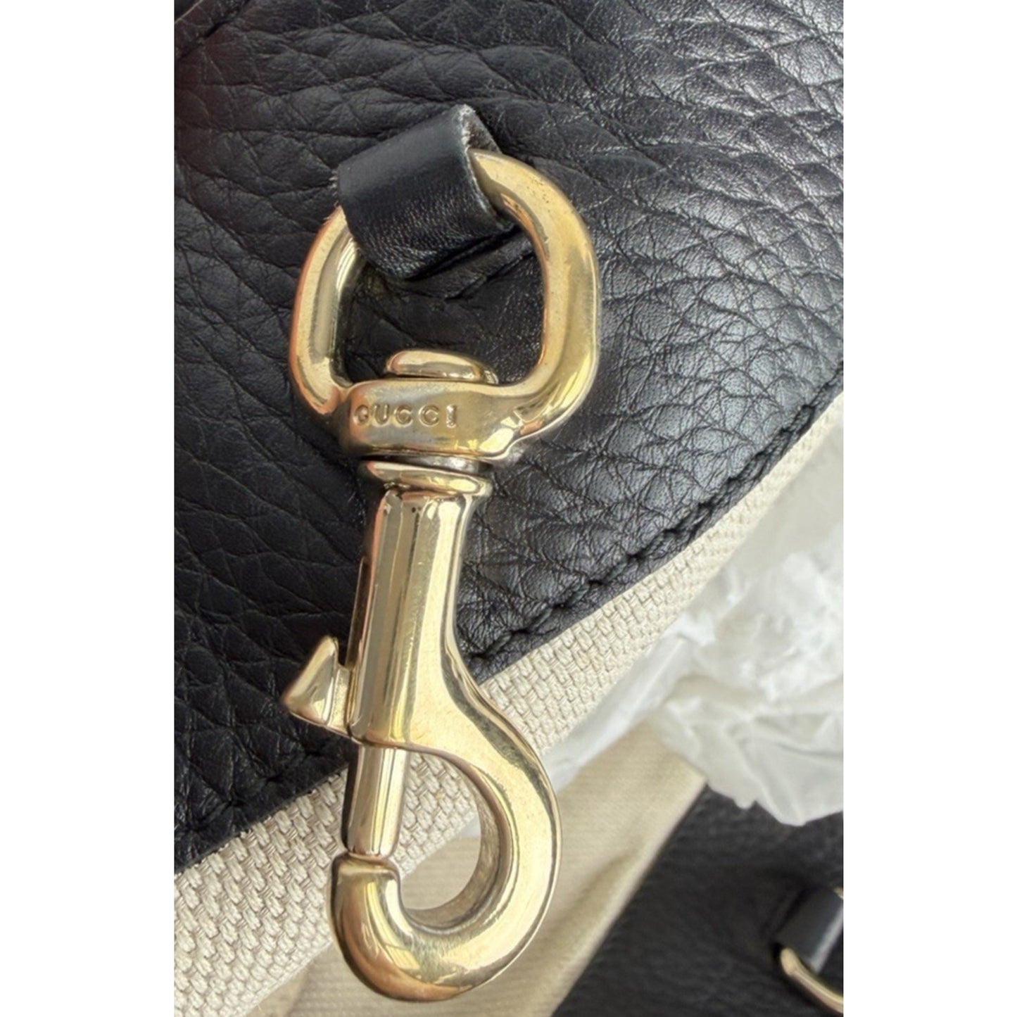 Gucci Soho Chain Shoulder Medium Bag in Black Pebbled Leather with Tassel S-06
