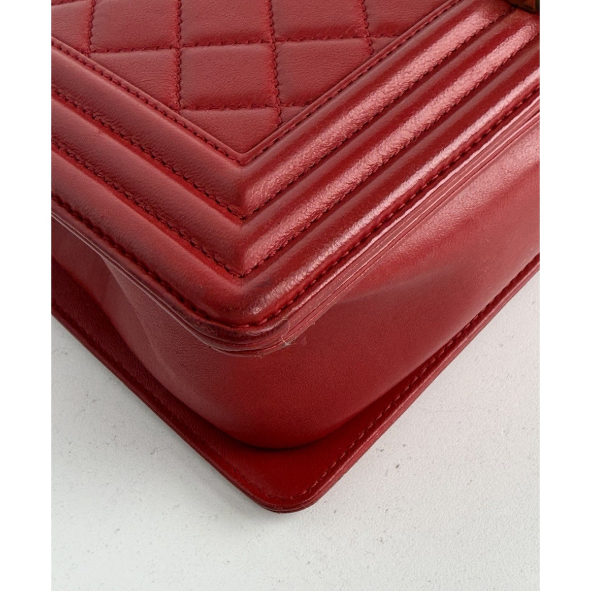 Chanel Boy Bag Medium in Red Lambskin Leather Gold Hardware 2015-2016 YE-8