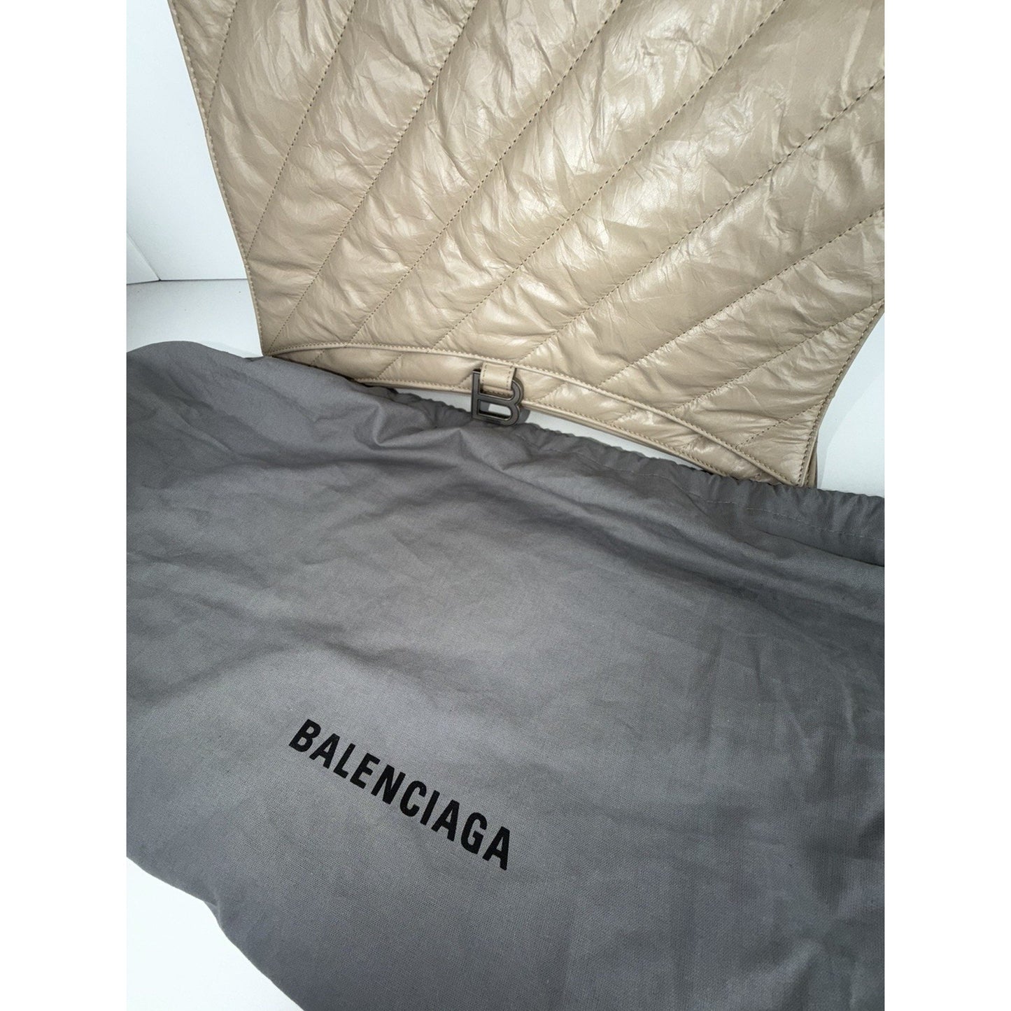 Balenciaga Large Crush Quilted Leather Chain Shoulder Bag Taupe E6