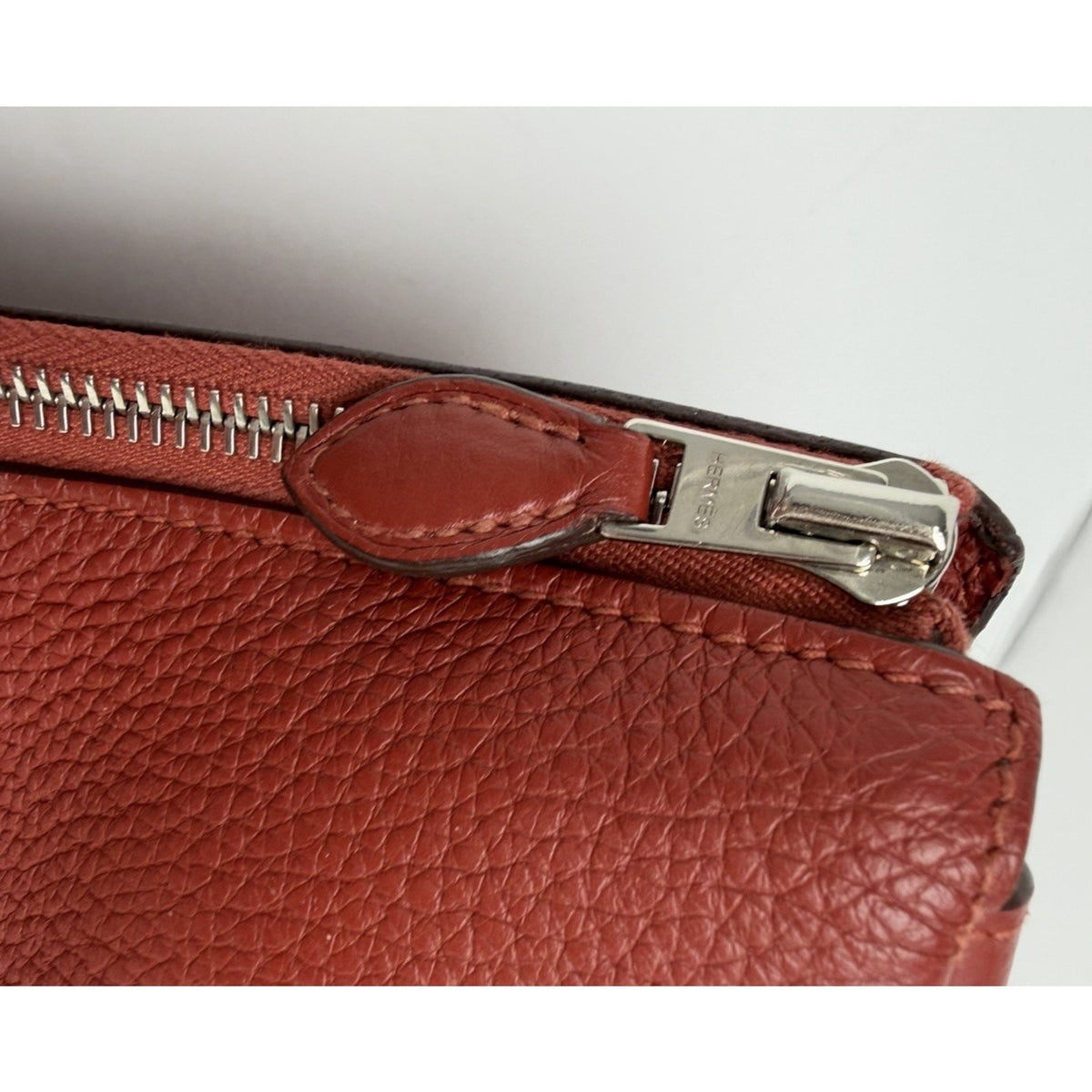 Hermes Clemence Atlas Shoulder Tote Bag 42 in Red Clemence Leather 2009 C-5