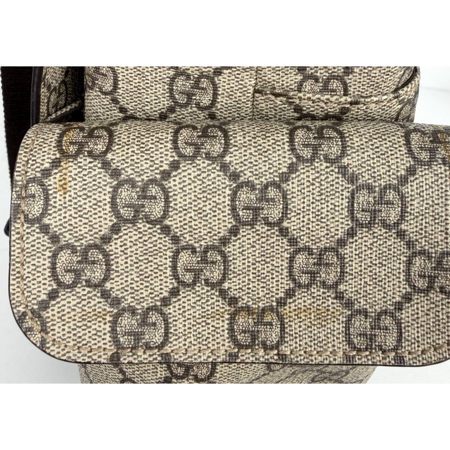 Gucci GG Supreme Diaper Messenger Bag Large in Brown Coated Canvas S