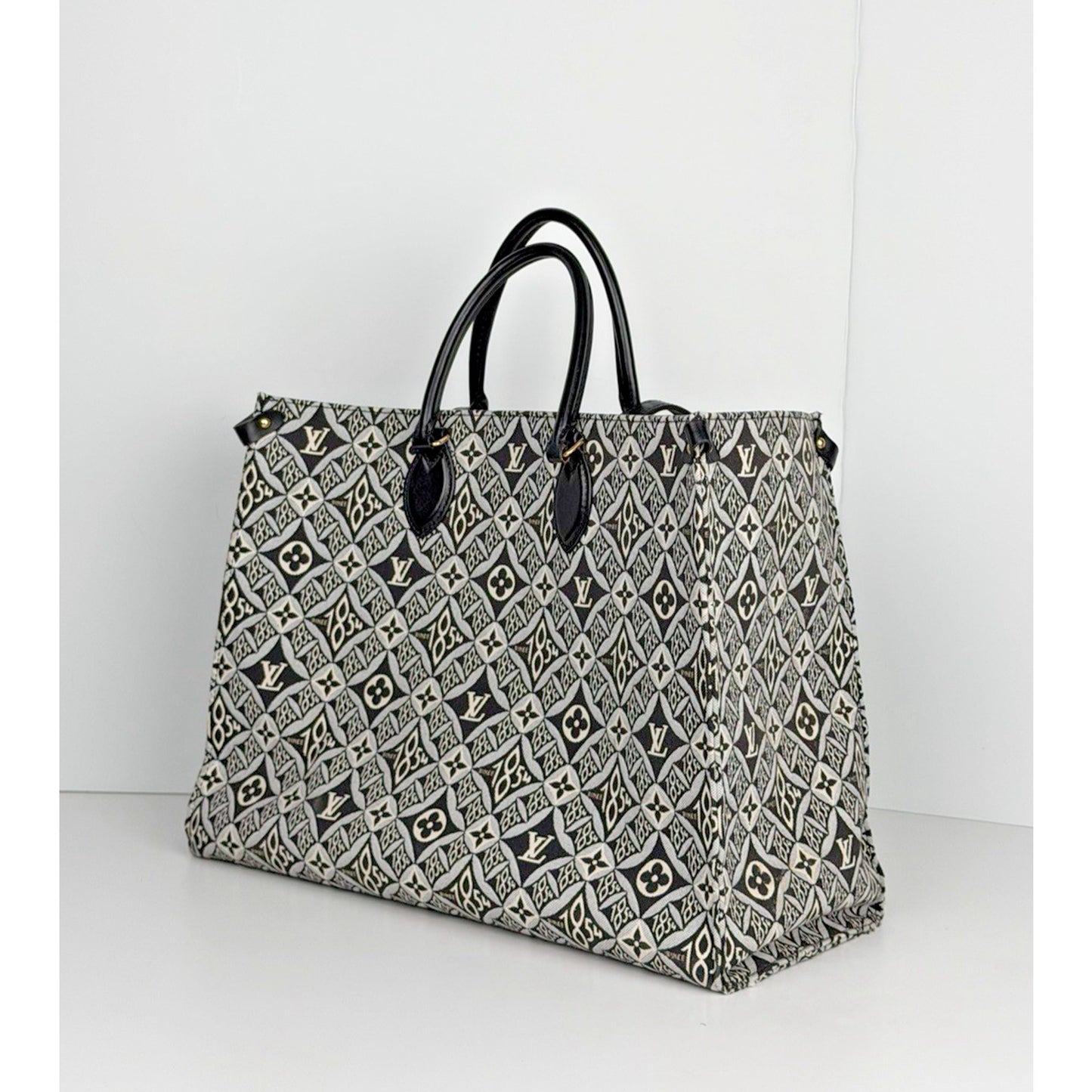 Louis Vuitton OnTheGo Tote Bag GM Since 1854 Multicolor Jacquard 2020 S