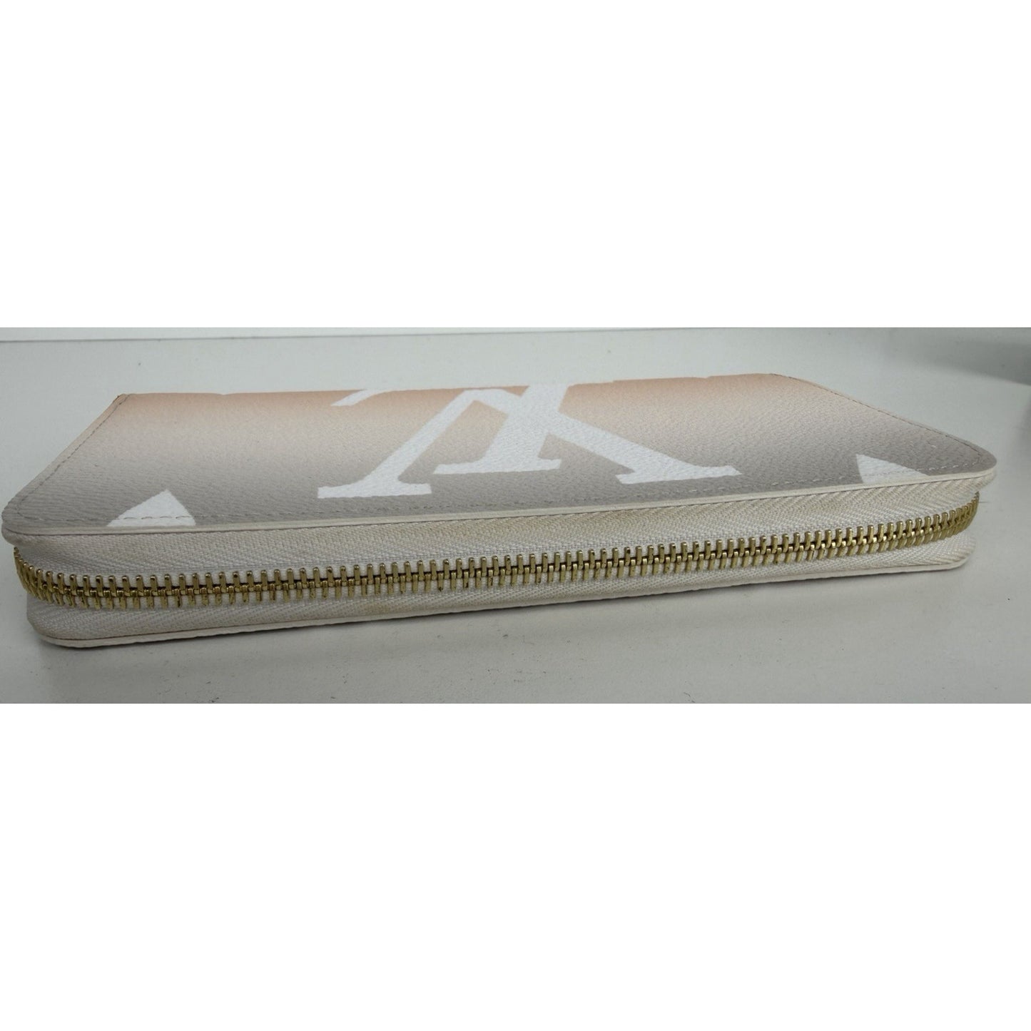 Louis Vuitton Zippy Wallet in LV Monogram Gradient Mist Brume Coated Canvas NFC