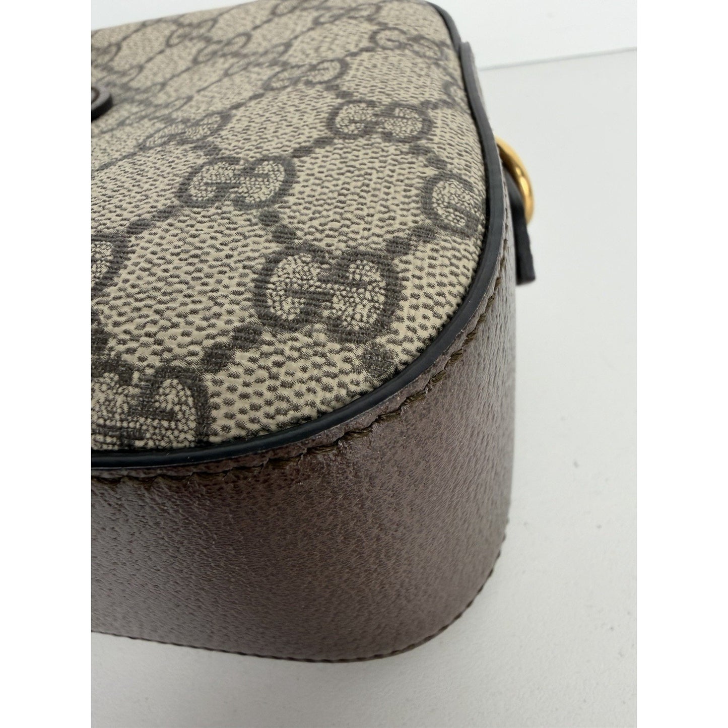 Gucci Neo Vintage GG Supreme Camera Messenger Bag Coated Canvas & Leather Tag S