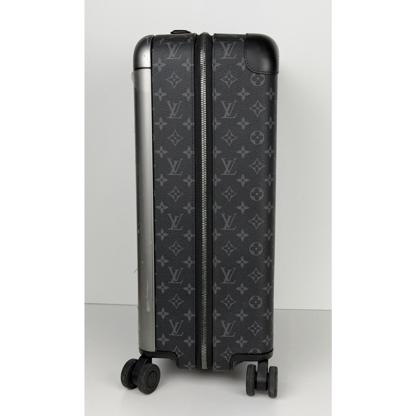 Louis Vuitton Horizon 50 Suitcase in Monogram Eclipse Canvas Microchipped