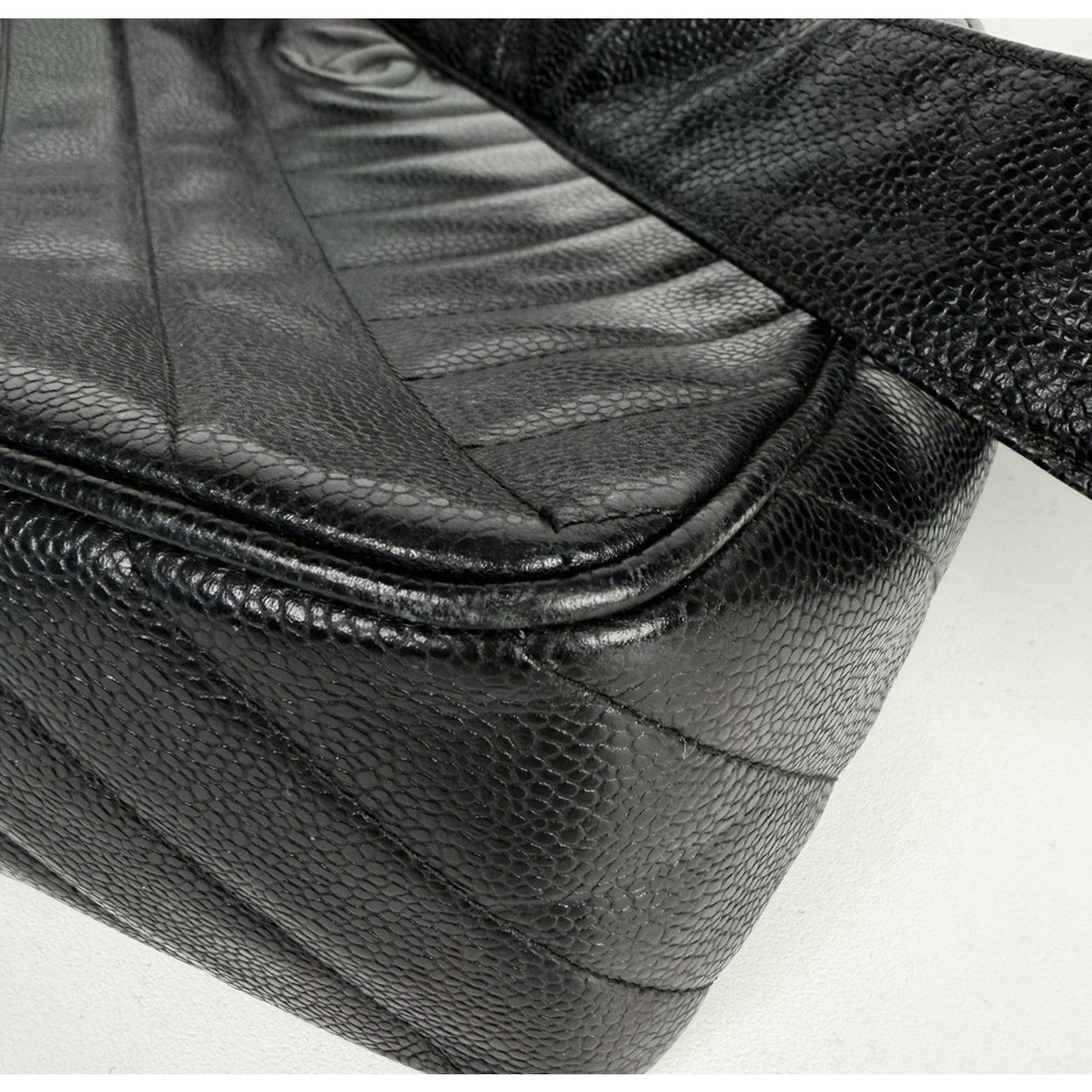 Chanel Chevron Caviar Camera Bag Large Vintage Black Quilted Leather 1991-1994 D8