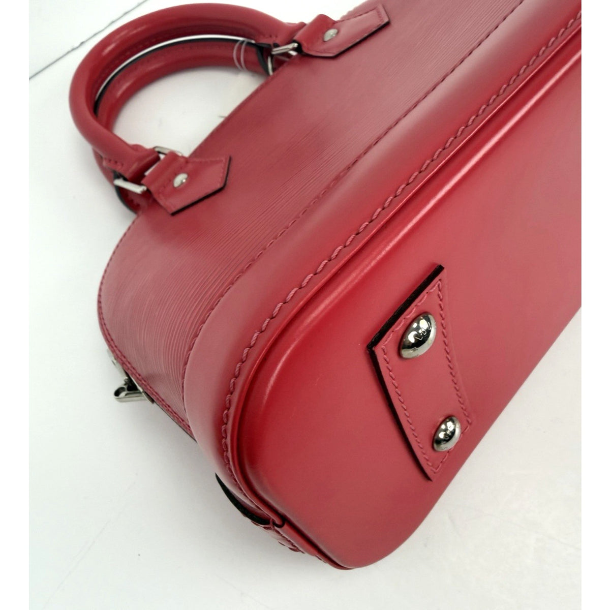 Louis Vuitton Alma BB Handbag in Red Epi Leather Silver-Tone Hardware 2015 F3
