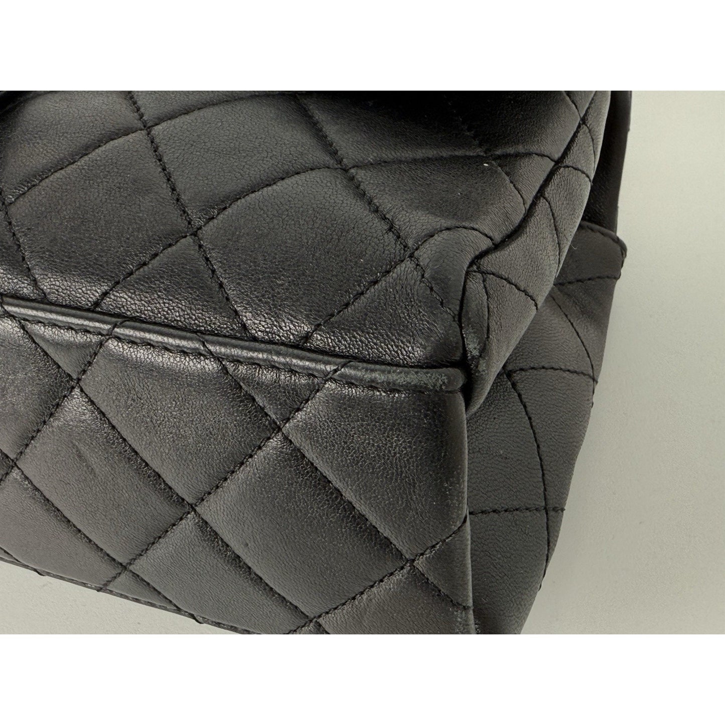 Chanel Timeless Classic Flap Medium Quilted Leather Shoulder Bag Black with Gold