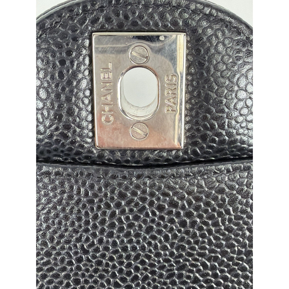 Chanel Classic Double Flap Shoulder Bag Medium in Black Caviar Leather 2012 D-04