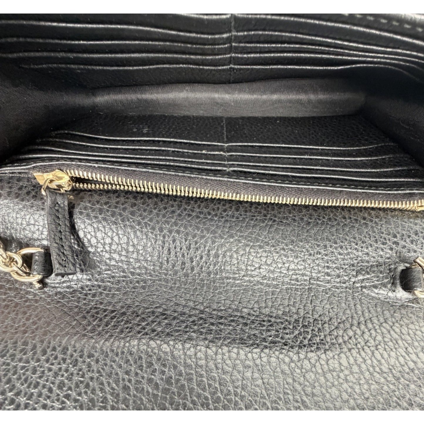 Gucci Pebbled Leather Interlocking G Chain Wallet Clutch Bag&Gold Hardware S