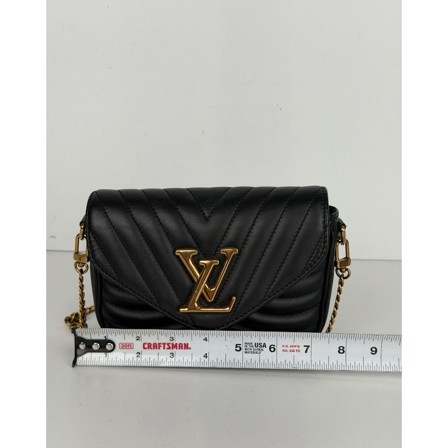 Louis Vuitton New Wave Multi Pochette Bag in Black Quilted Leather NFC S06