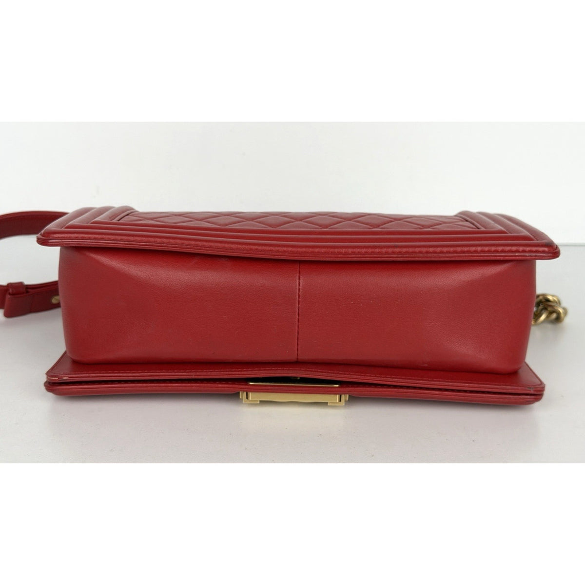 Chanel Boy Bag Medium in Red Lambskin Leather Gold Hardware 2015-2016 YE-8