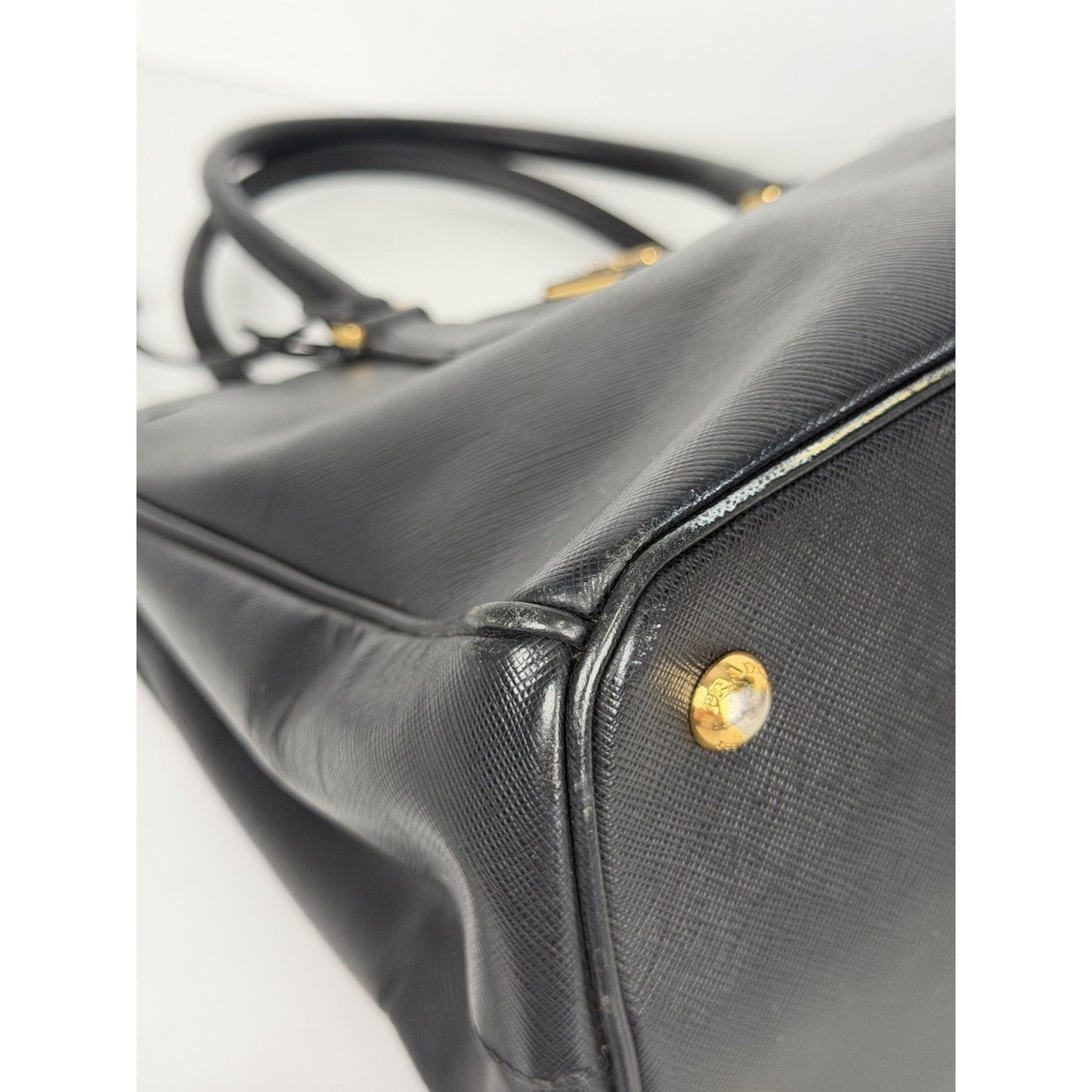 Prada Galleria Double Zip Tote Medium in Black Saffiano Leather S17