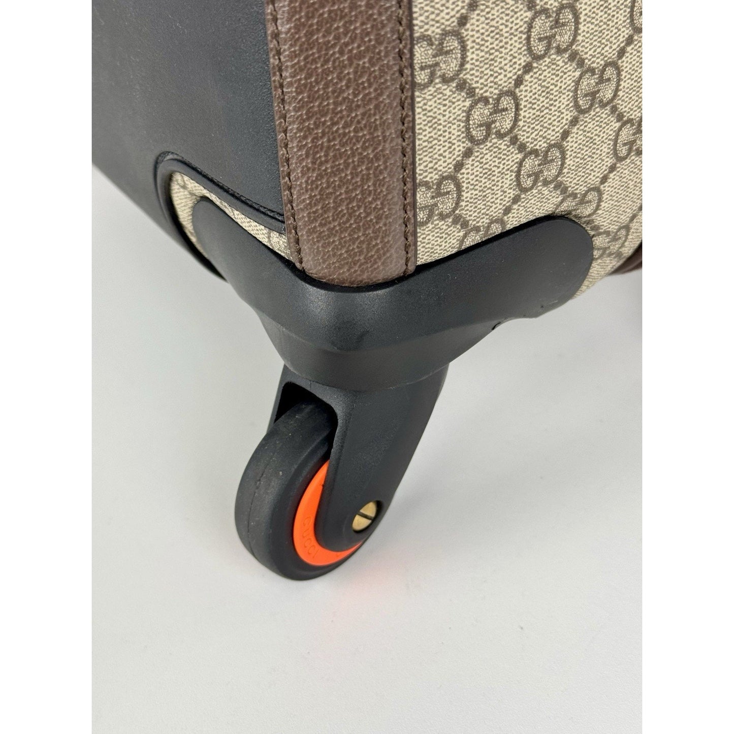 Gucci Savoy Small Cabin Trolley Beige Ebony GG Supreme Canvas