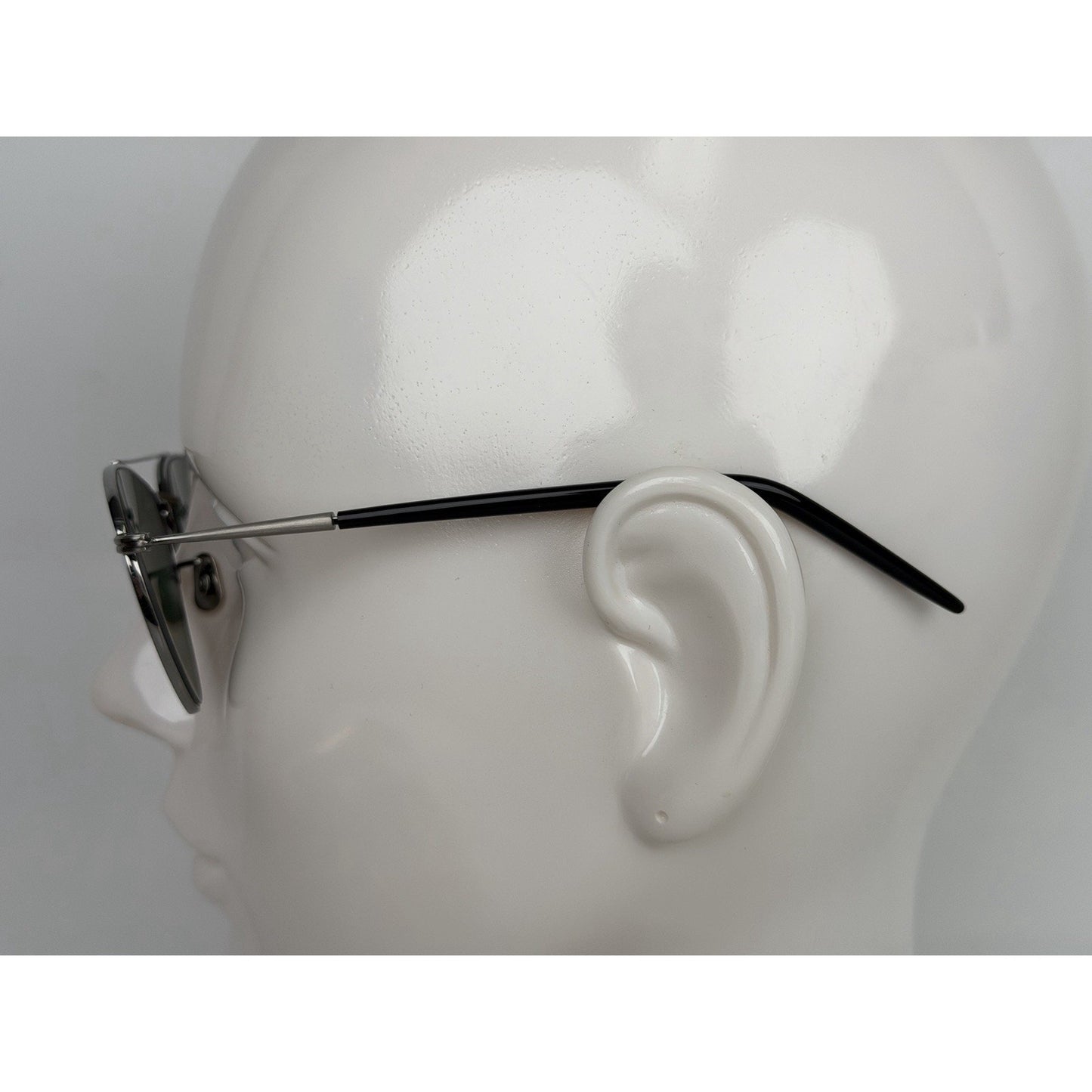 Eyevan 7285 Eyeglasses- Frame in Silver and Black