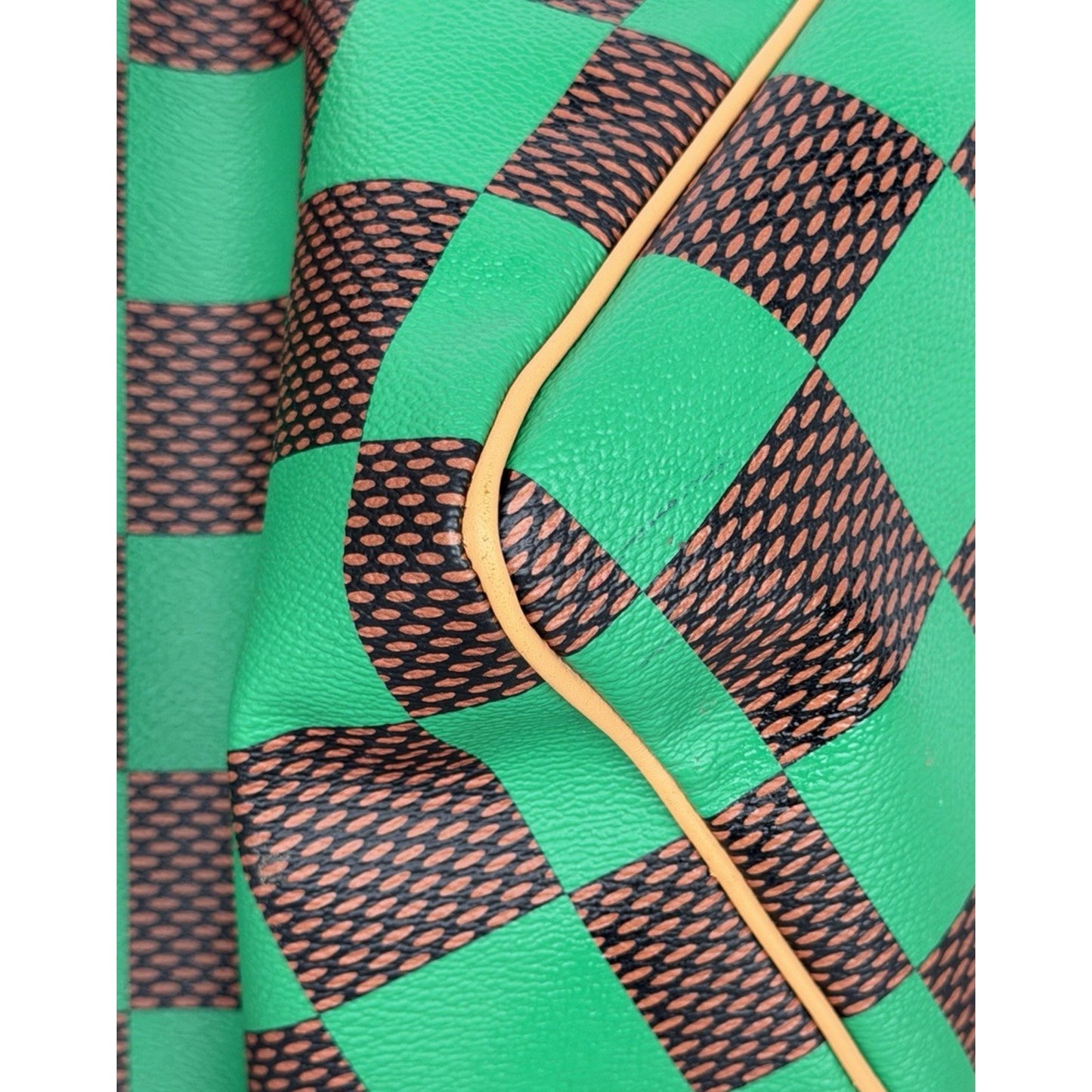 Louis Vuitton Speedy Bandouliere 40 Handbag Green Damier Microchipped