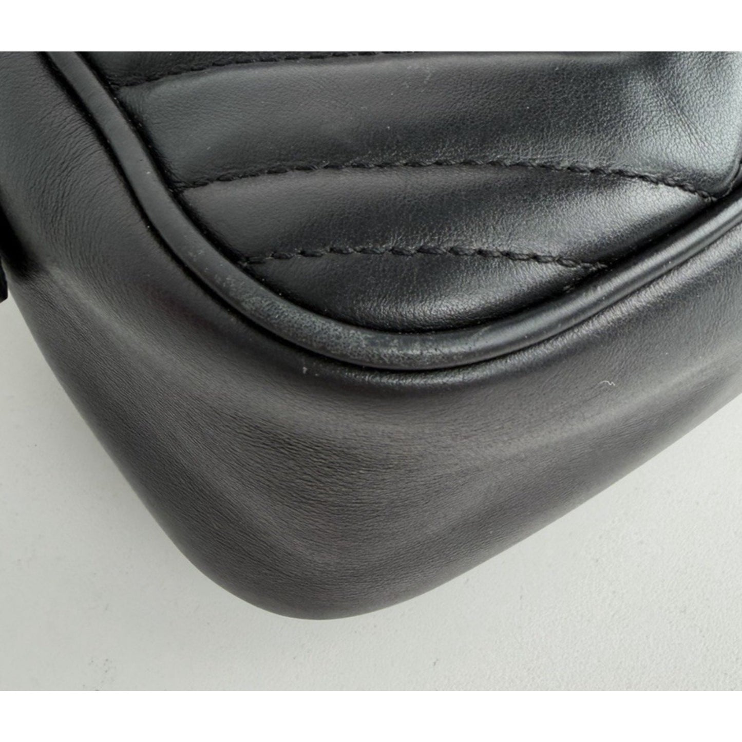 Gucci GG Marmont Small Camera Bag in Black Matelasse Chevron Leather S-07
