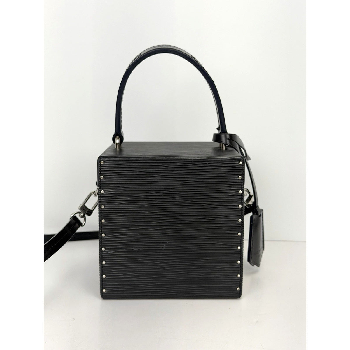 Louis Vuitton Bleecker Cube Box Crossbody Bag in Black Epi Leather 2019 S-05