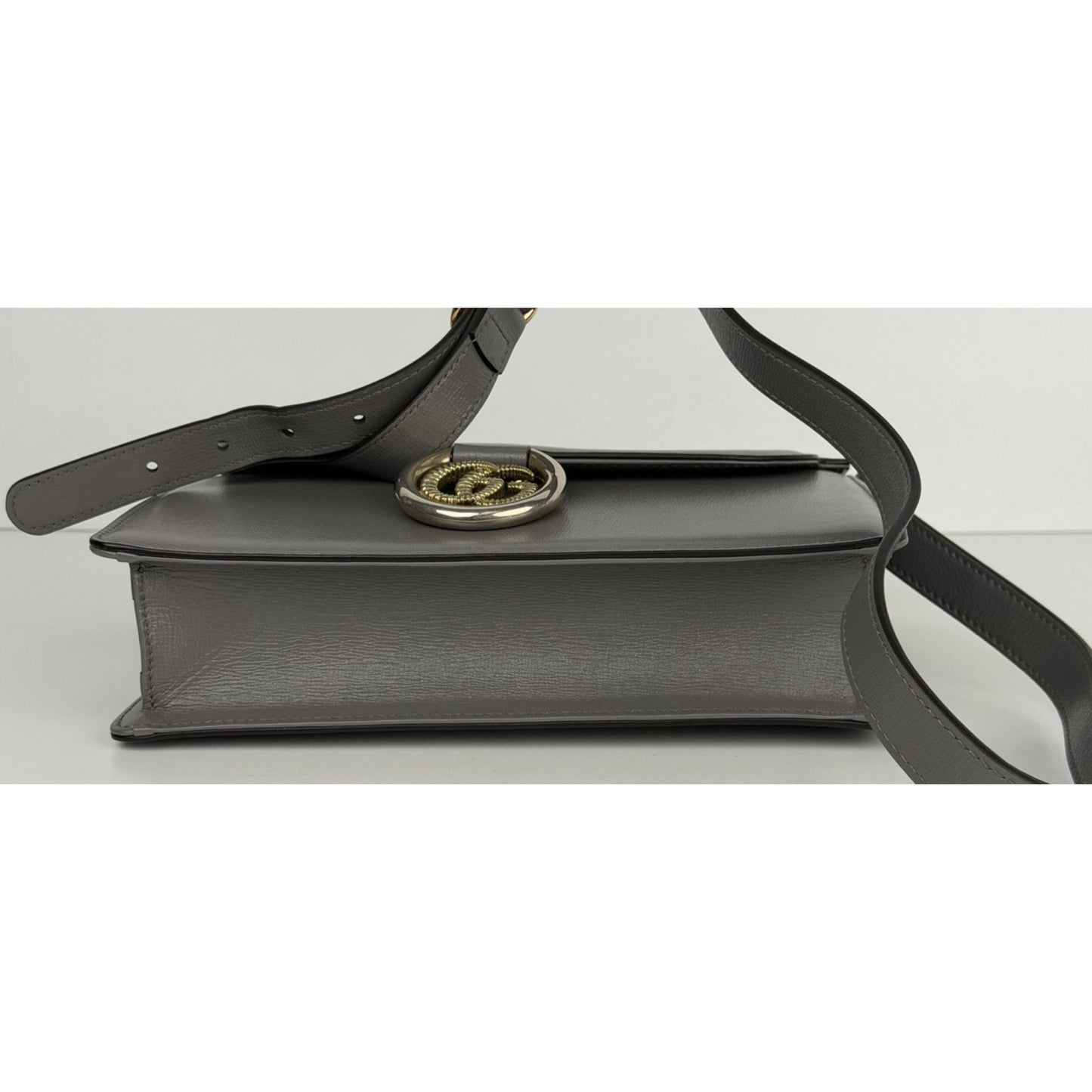 Gucci GG Ring Shoulder Bag Small Light Grey Smooth Leather Interlocking S18