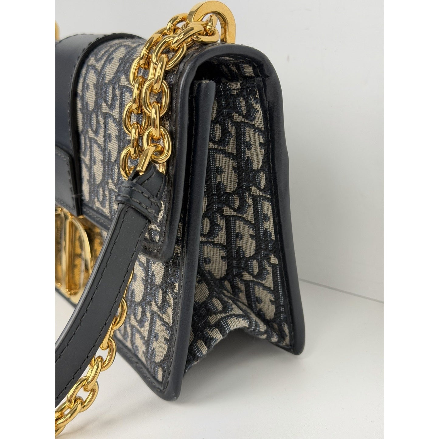 Dior 30 Montaigne Chain Bag Blue Oblique Jacquard & Gold-tone CD Clasp D8