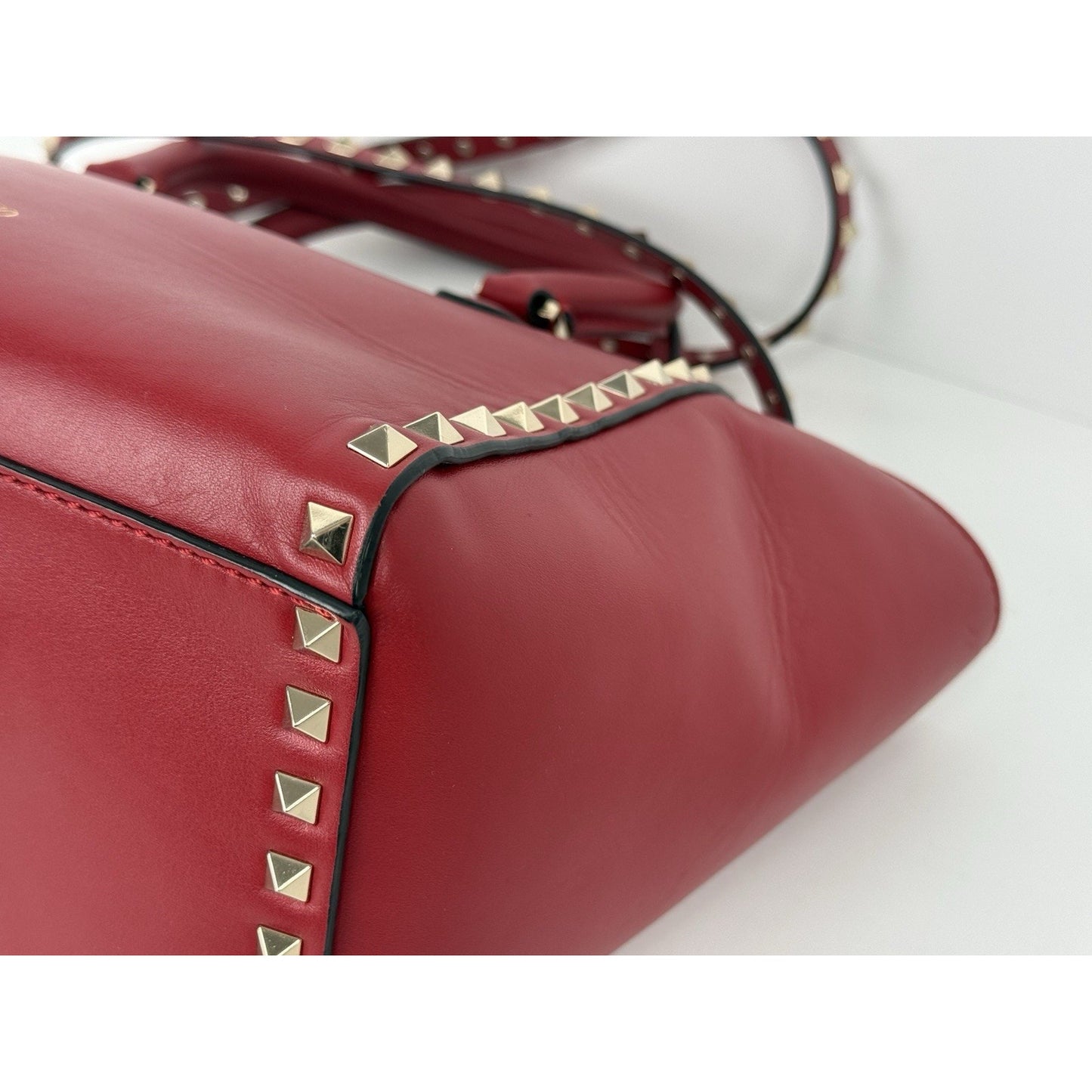 Valentino Garavani Calfskin Rockstud Shoulder Handbag Tote Red