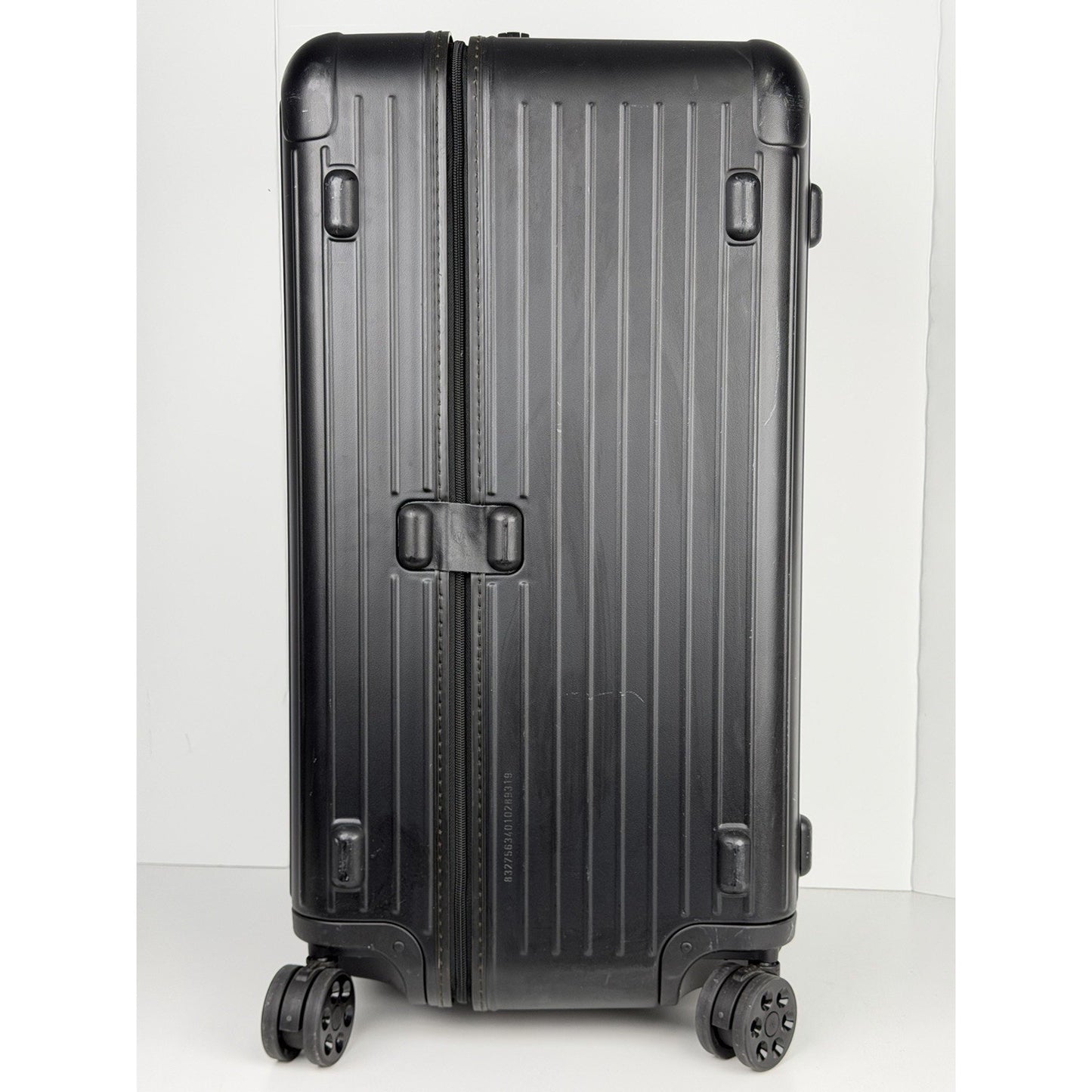 RIMOWA Essential Trunk Large Suitcase in Black Matte