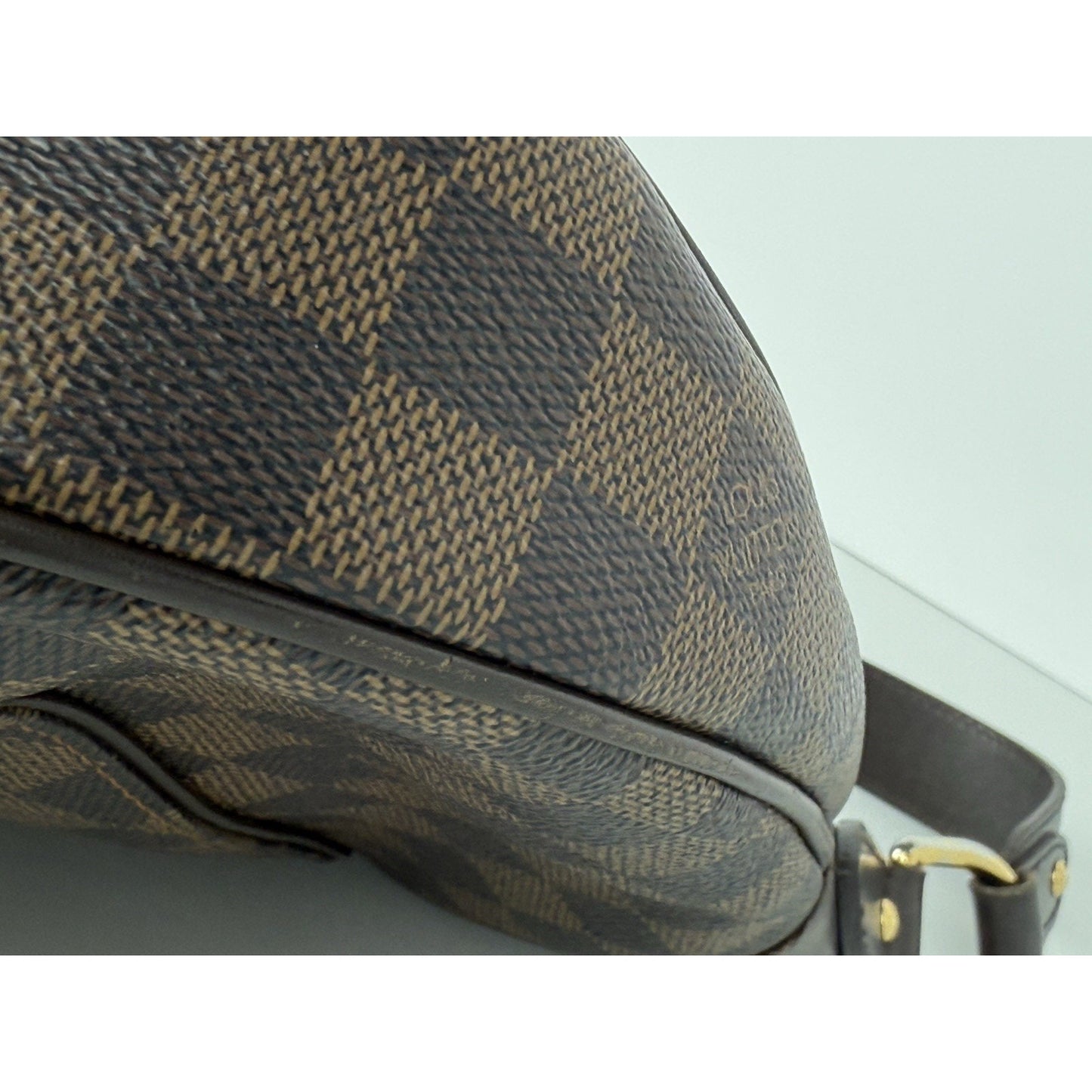 Louis Vuitton Damier Ebene Thames PM Women's Shoulder Bag