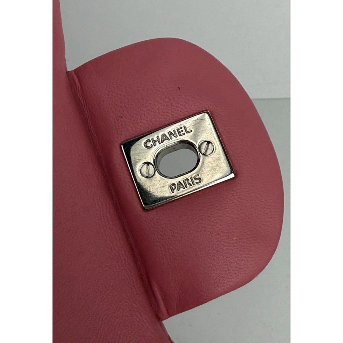 Chanel Jumbo Classic Double Flap Bag Pink Quilted Lambskin Leather 2013-2014 R1