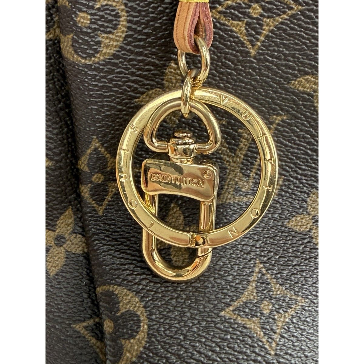 Louis Vuitton Artsy Hobo Bag MM in Brown LV Monogram Coated Canvas 2012 E2