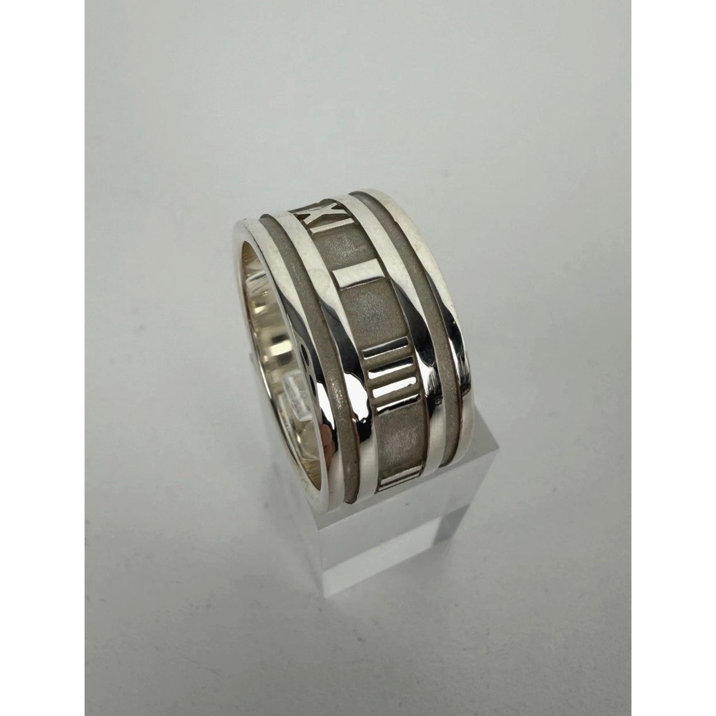 Tiffany & Co. Atlas Sterling Silver 925 Ring Roman 6mm Band Size 11.5
