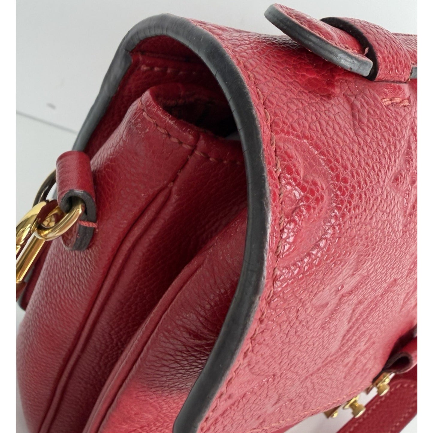 Louis Vuitton Pochette Metis Shoulder Bag Red Monogram Empreinte Leather 2018 B5