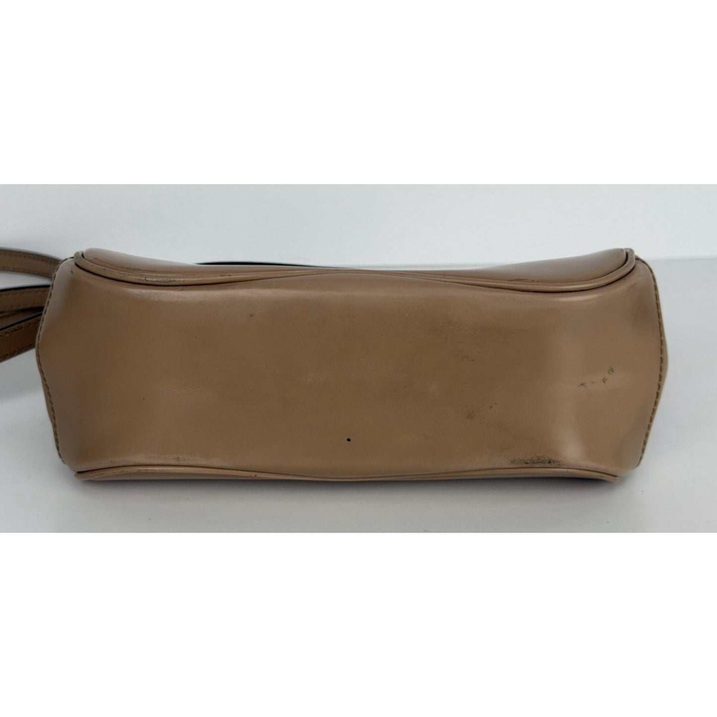 Gucci Lady Lock Bamboo Top Handle Bag in a Light Beige Leather S08