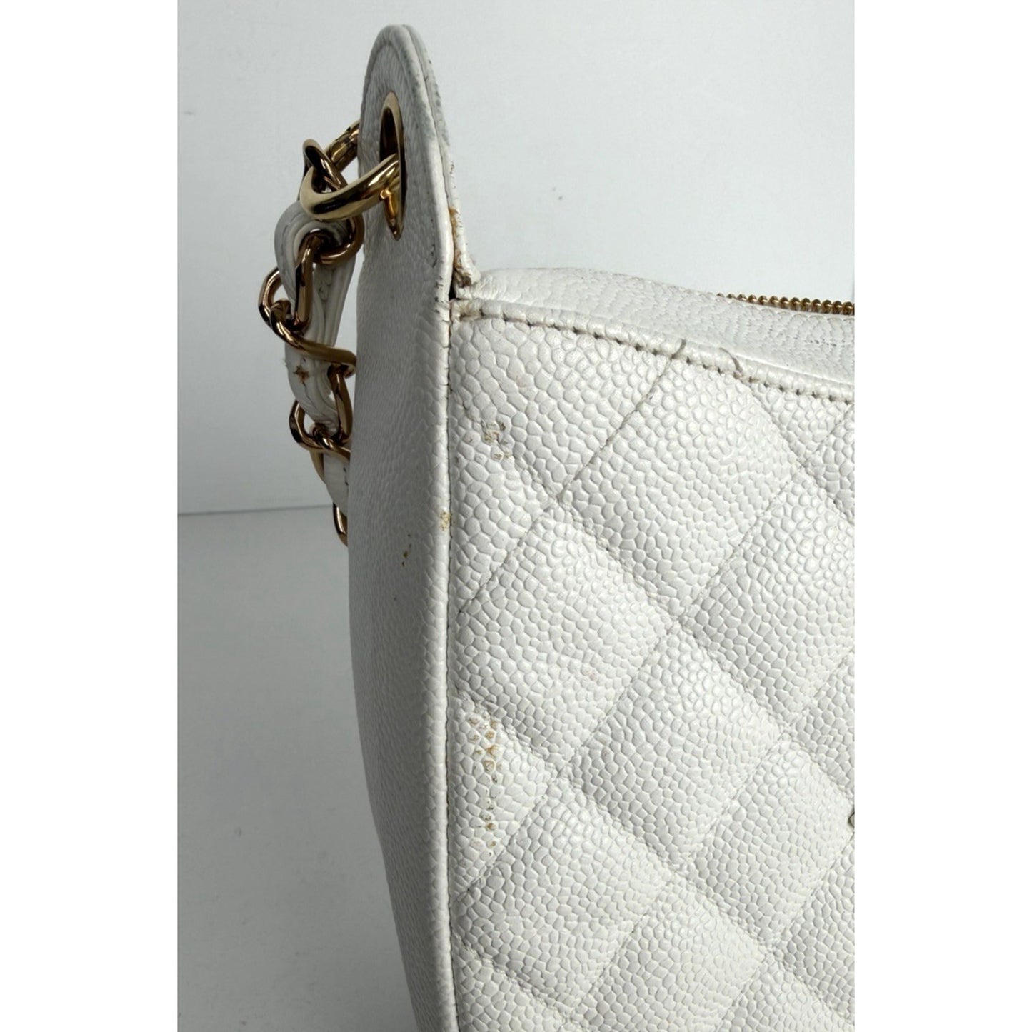 Chanel CC Hobo Medium Shoulder Bag in White Caviar Quilted Leather 2004 E3