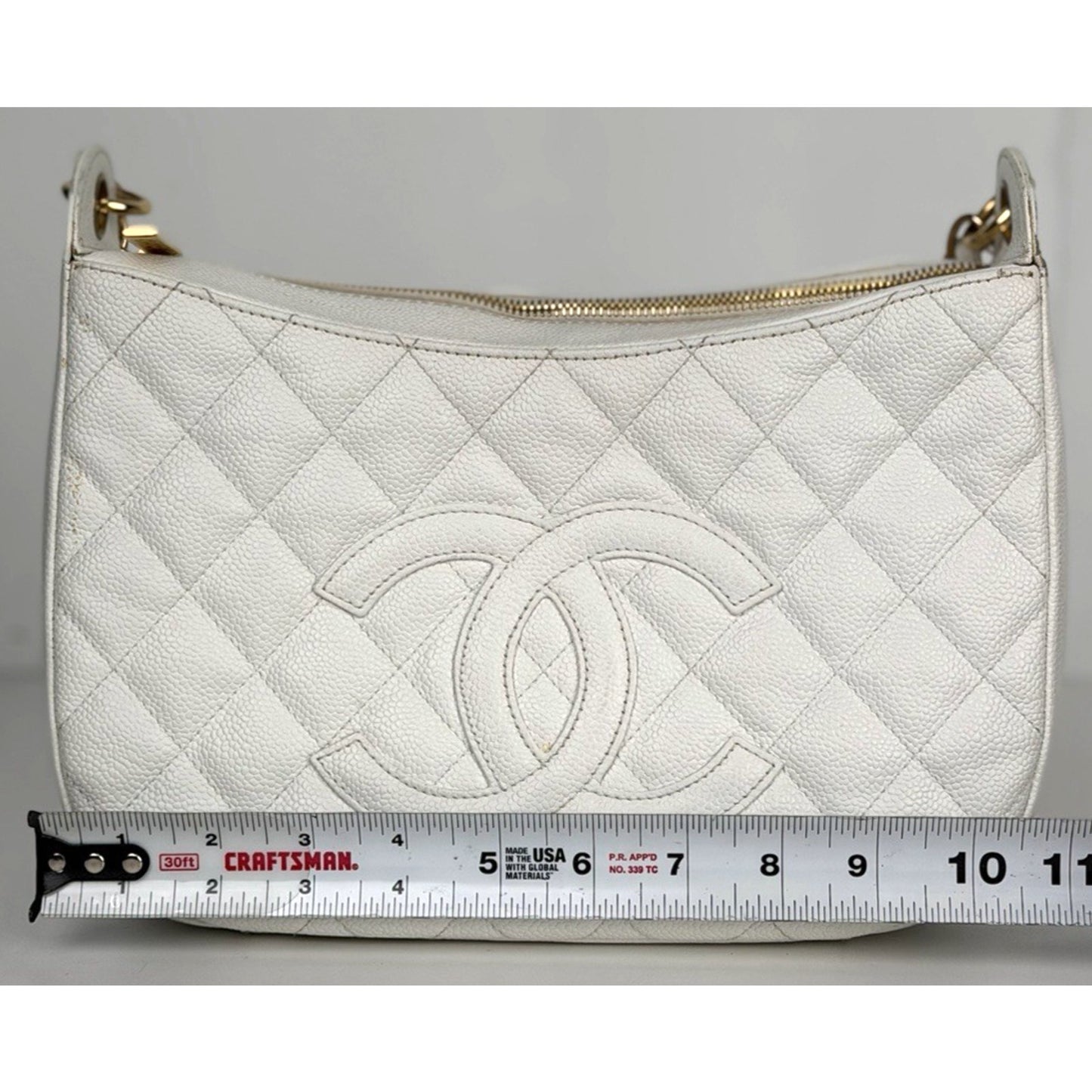 Chanel CC Hobo Medium Shoulder Bag in White Caviar Quilted Leather 2004 E3
