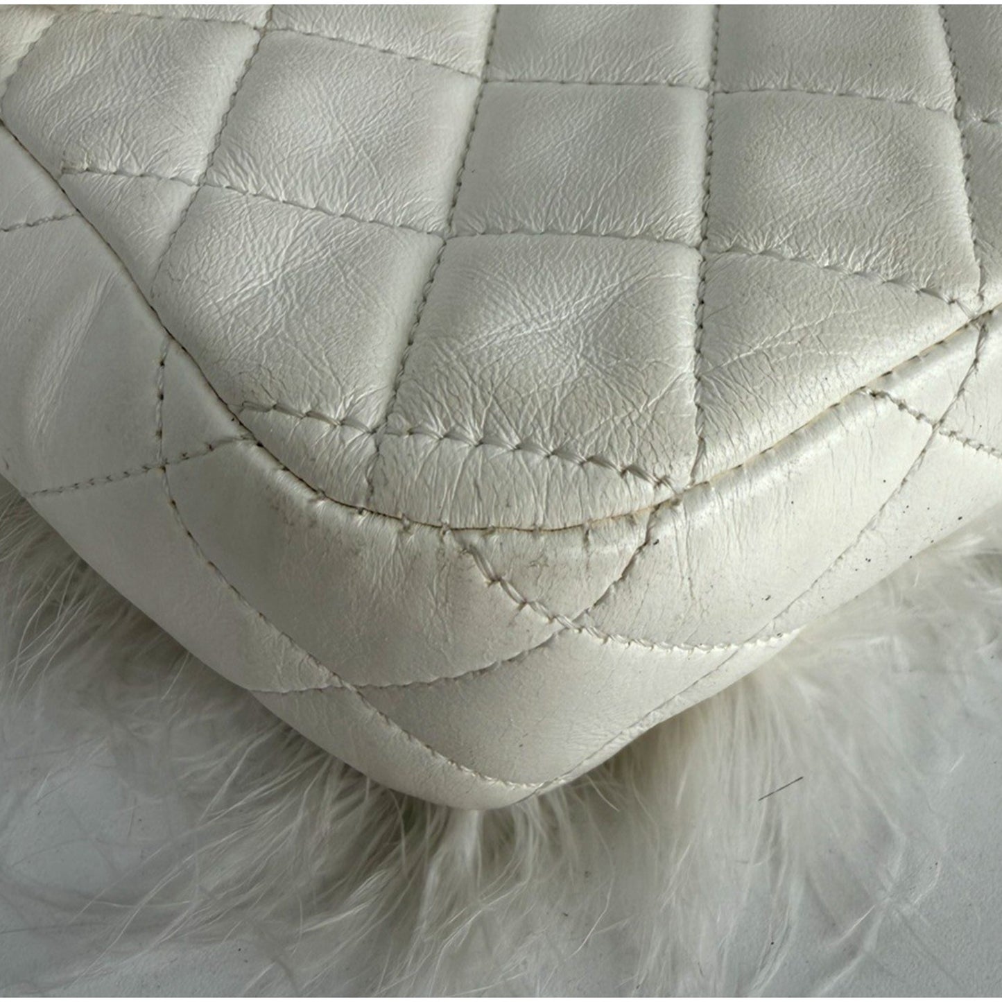 Chanel Quilted Flap Bag made with Fluffy White Feathers 2019 D-2