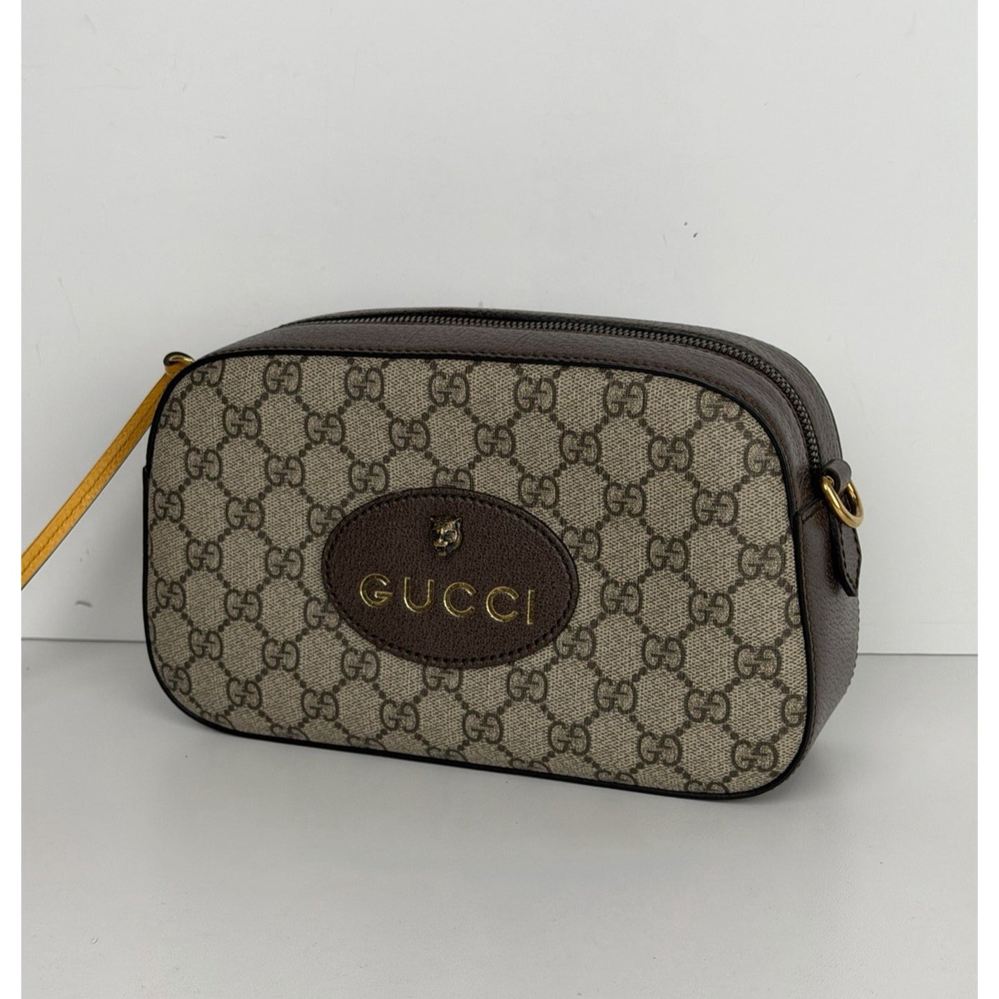 Gucci Neo Vintage GG Supreme Camera Messenger Bag Coated Canvas & Leather Tag S