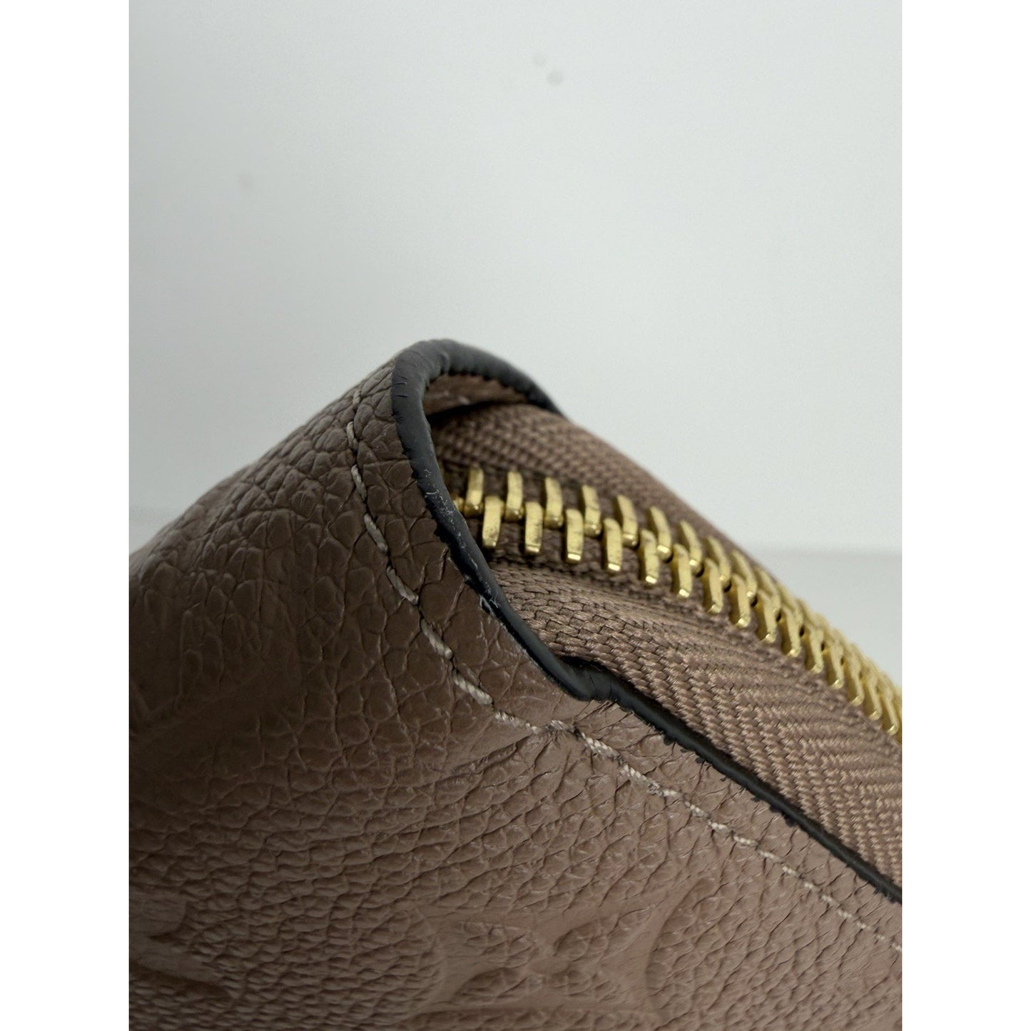 Louis Vuutton Zippy Wallet Beige Empreinte Leather & Monogram Pattern 2017 K1