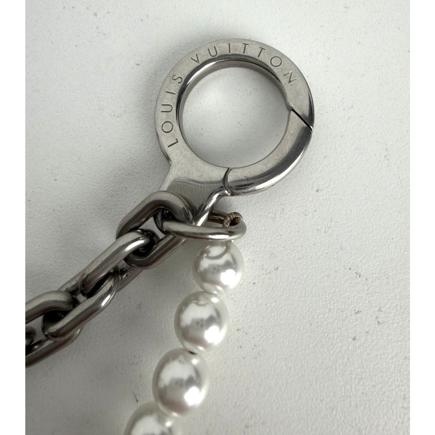Louis Vuitton Pearls Chain Belt and Bag Charm in Silver Color K1