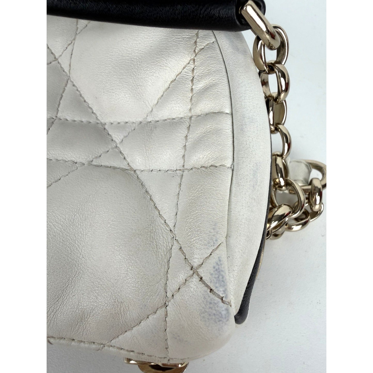 Christian Dior Vibe Hobo Shoulder Bag Small in White Cannage Leather 2021 S08