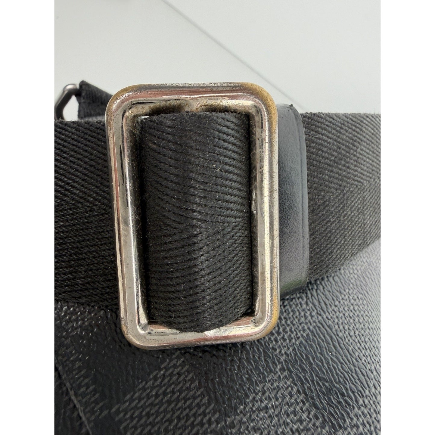 Louis Vuitton Avenue Sling Bag in Damier Graphite Canvas 2020 S08