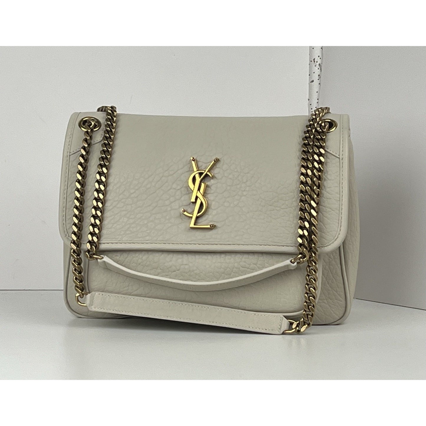 Saint Laurent Niki Medium Leather Shoulder Bag in Crema Soft R1