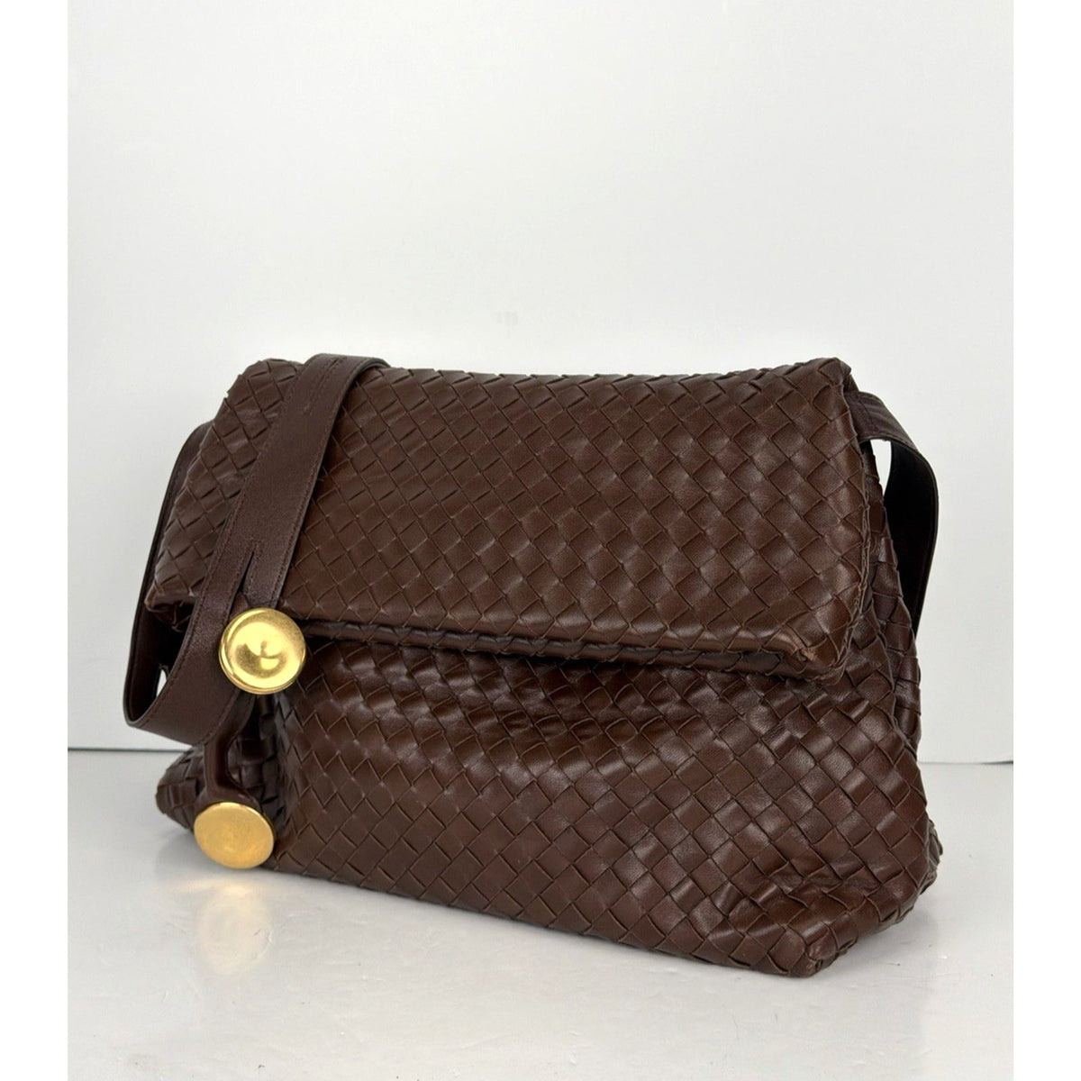 Bottega Veneta The Fold Crossbody Bag in Brown Intrecciato Leather C5