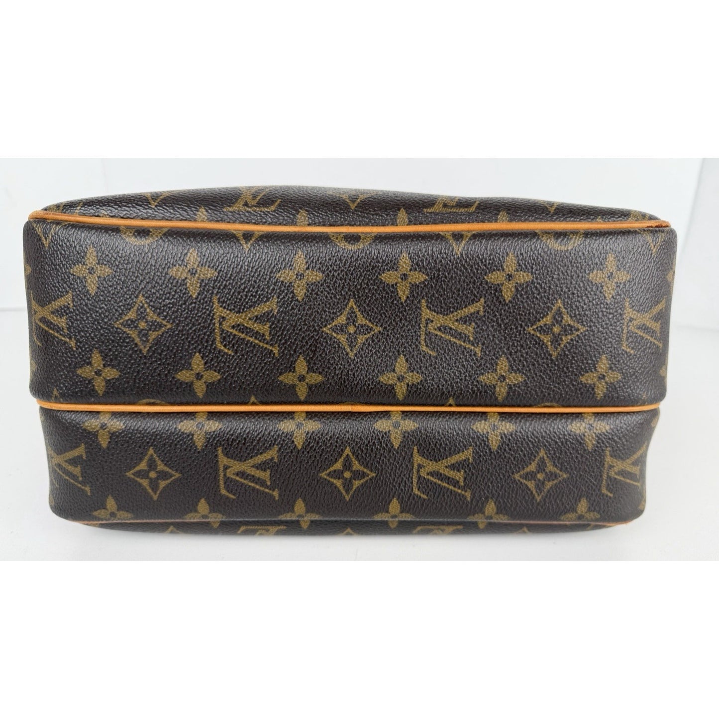 Louis Vuitton Monogram Reporter PM Crossbody Bag in Brown Coated Canvas 2004 S13
