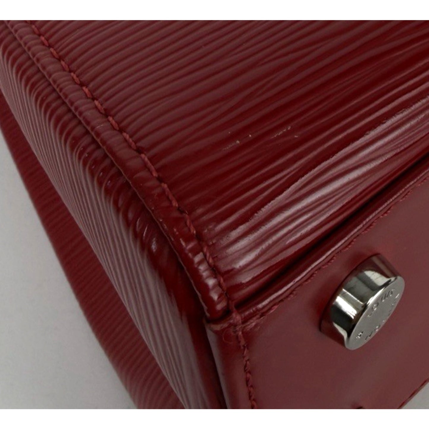 Louis Vuitton Brea MM Shoulder Bag in Red Bright Red Epi Leather 2012 S