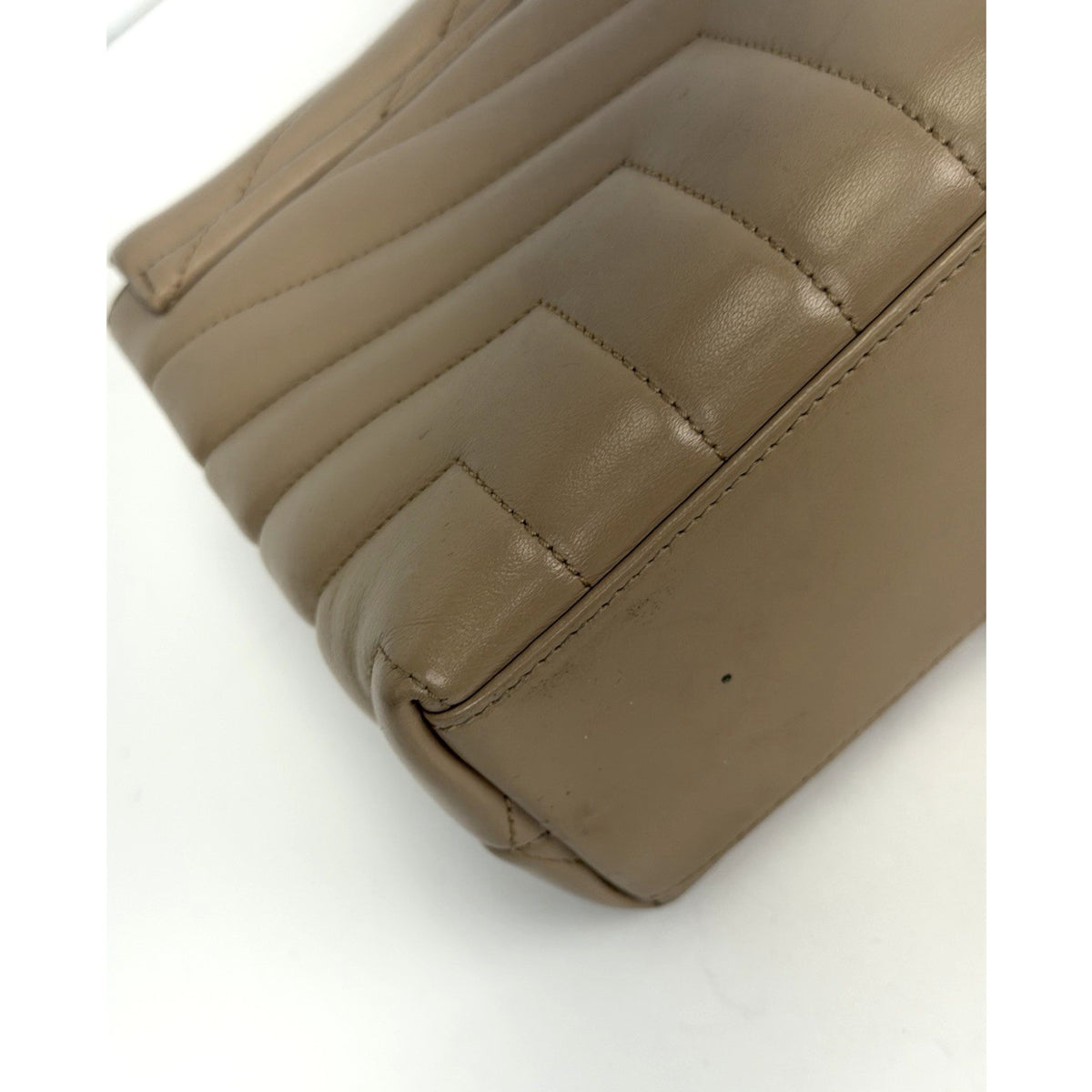 Saint Laurent Loulou Small Shoulder Bag in Beige Calfskin Quilted Leather S20