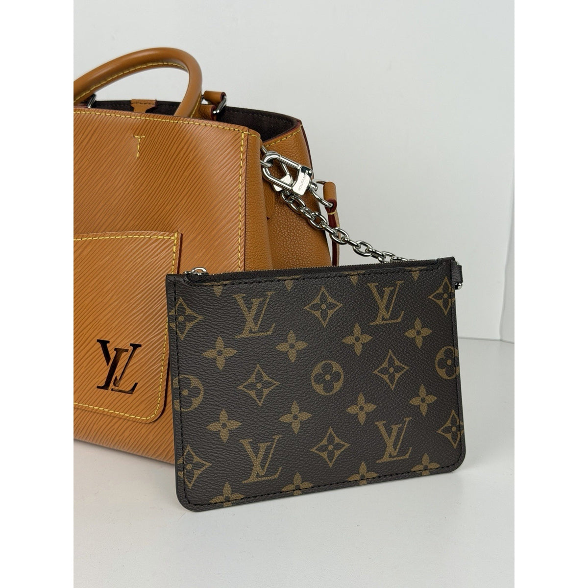 Louis Vuitton Marelle MM Tote Shoulder Handbag in Honey-Gold Epi Leather NFC D4