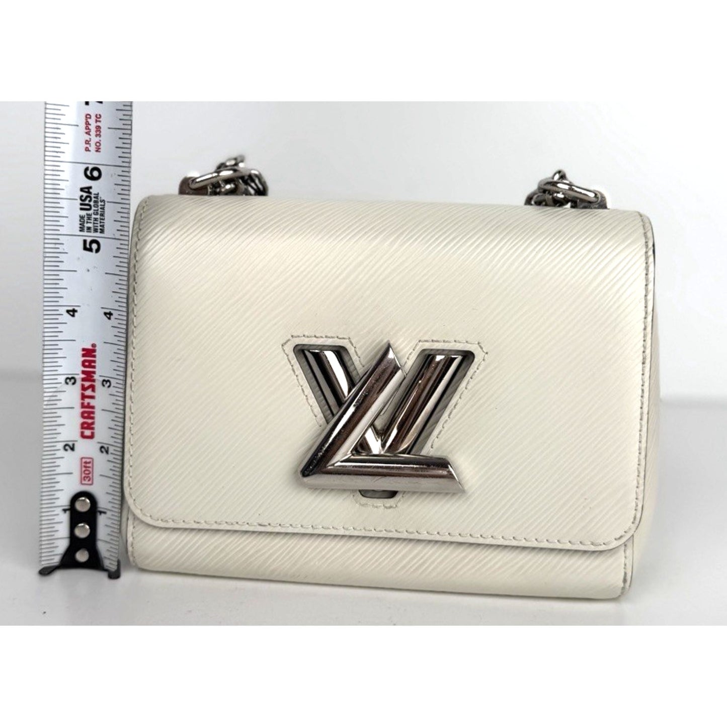 Louis Vuitton Twist PM Shoulder Bag in White Epi Leather Silver-Tone Hardware B5